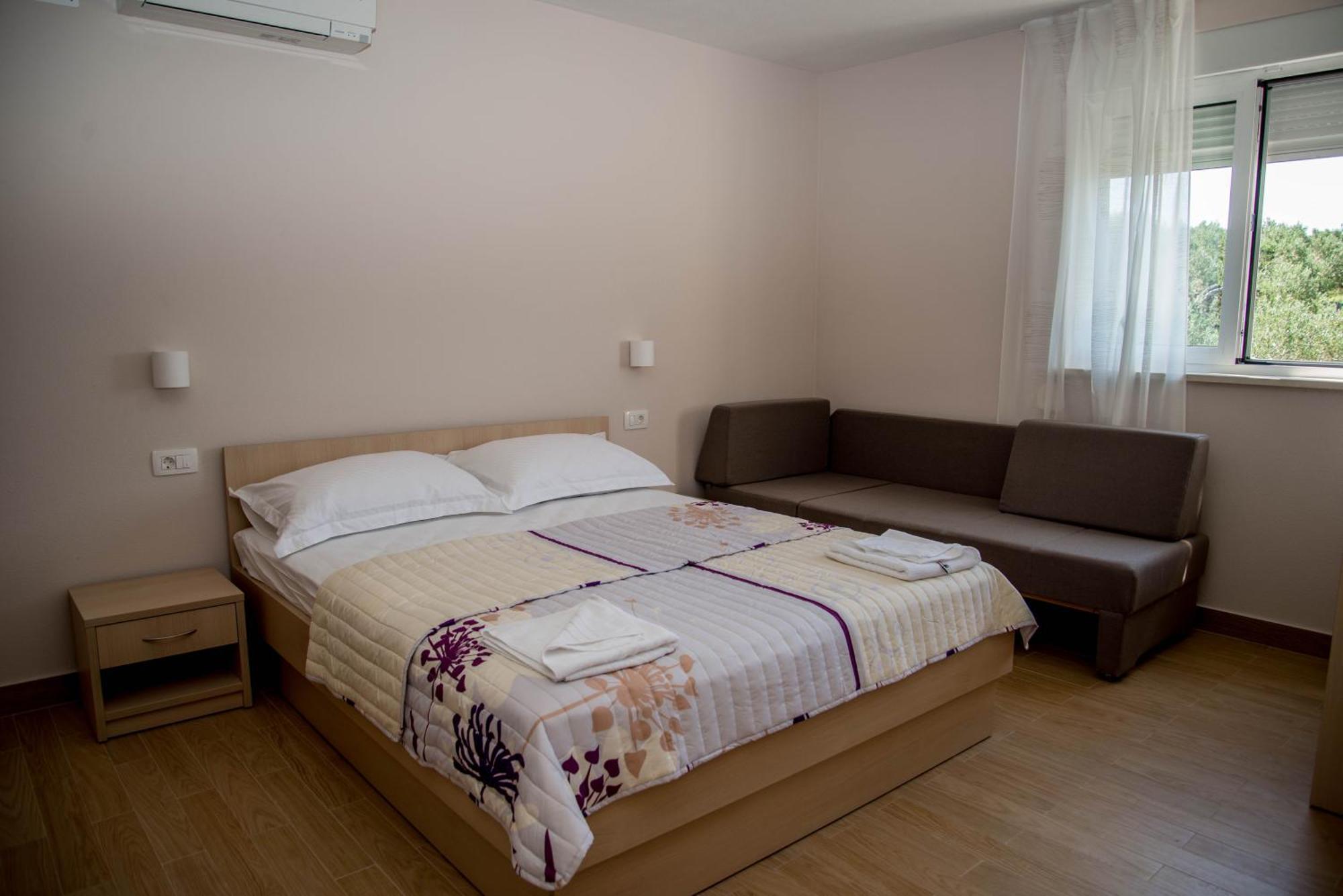Waterfront Apartments - Tucepi Tučepi Exterior foto